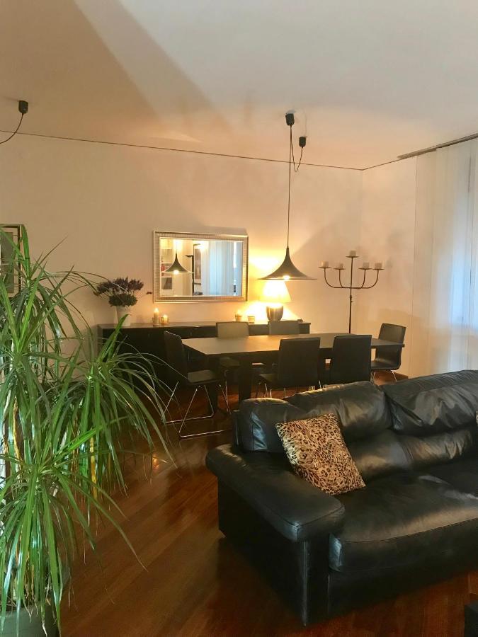 פאדובה A Casa Di Sandro. Spazioso Appartamento Citycenter מראה חיצוני תמונה